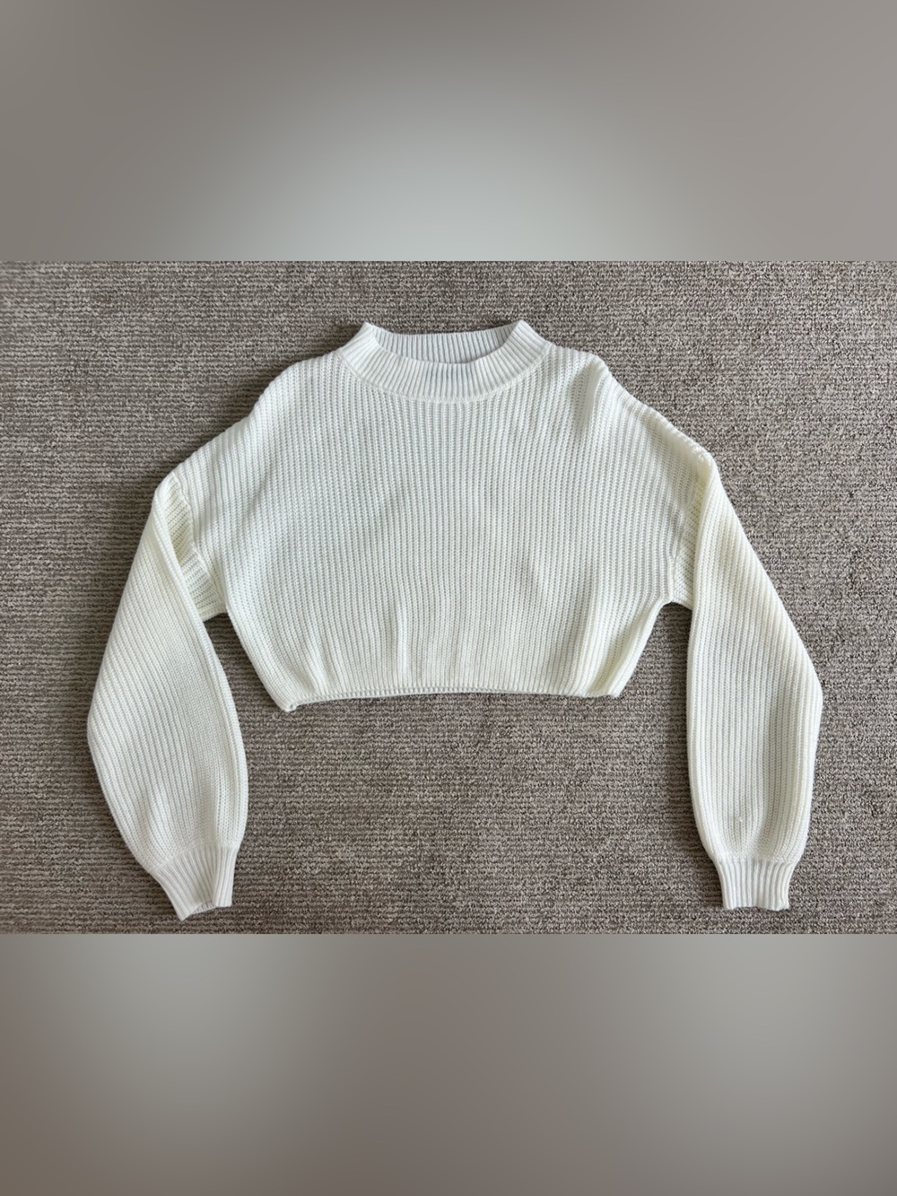 SHEIN Ivory Ribbed Cropped Crewneck Sweater